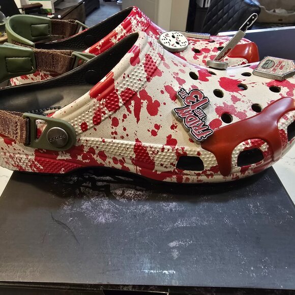 Crocs Classic Clog Friday The 13th 212073-90H Size 10 Mens New JASON VORHEES NEW - Picture 1 of 13